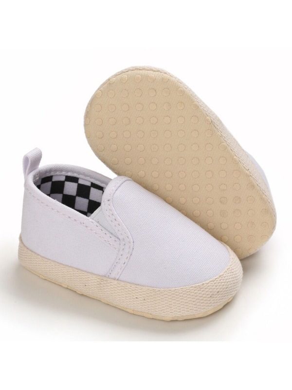 White Sneaker - Image 3